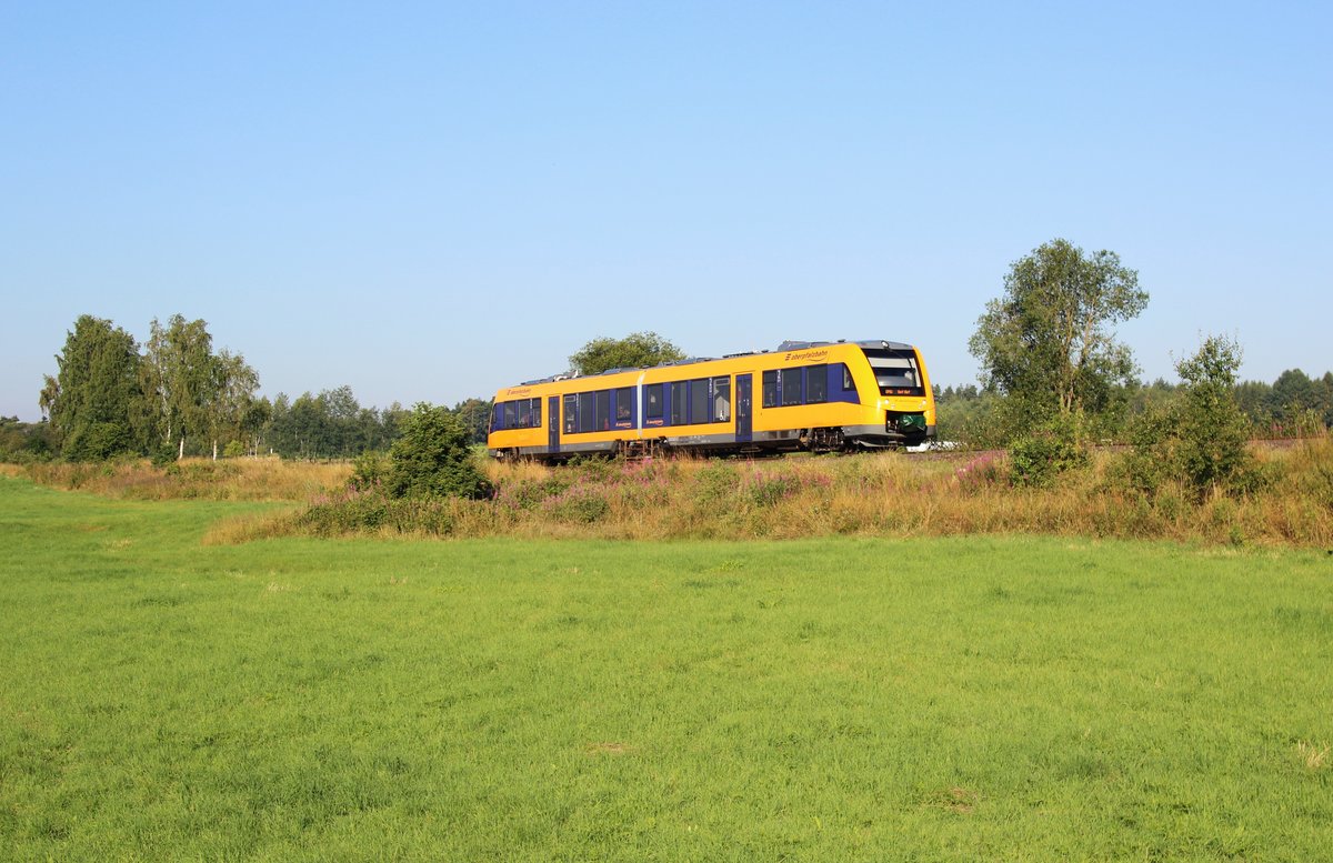 1 648 207 der Oberpfalzbahn mit Os 20872 am 19.07.16 bei Vojtanov obec.
