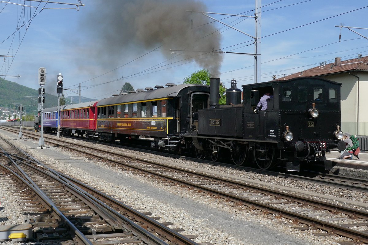 100 Jahre Bipperlisi: Dampfzug mit dem man von Niederbipp nach Balsthal fahren konnte am 28.4.18.