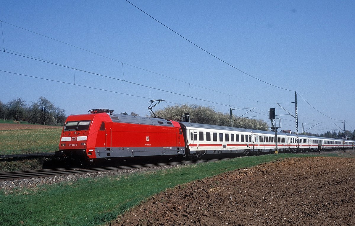 101 006  bei Ebersbach ( Fils )  11.04.09
