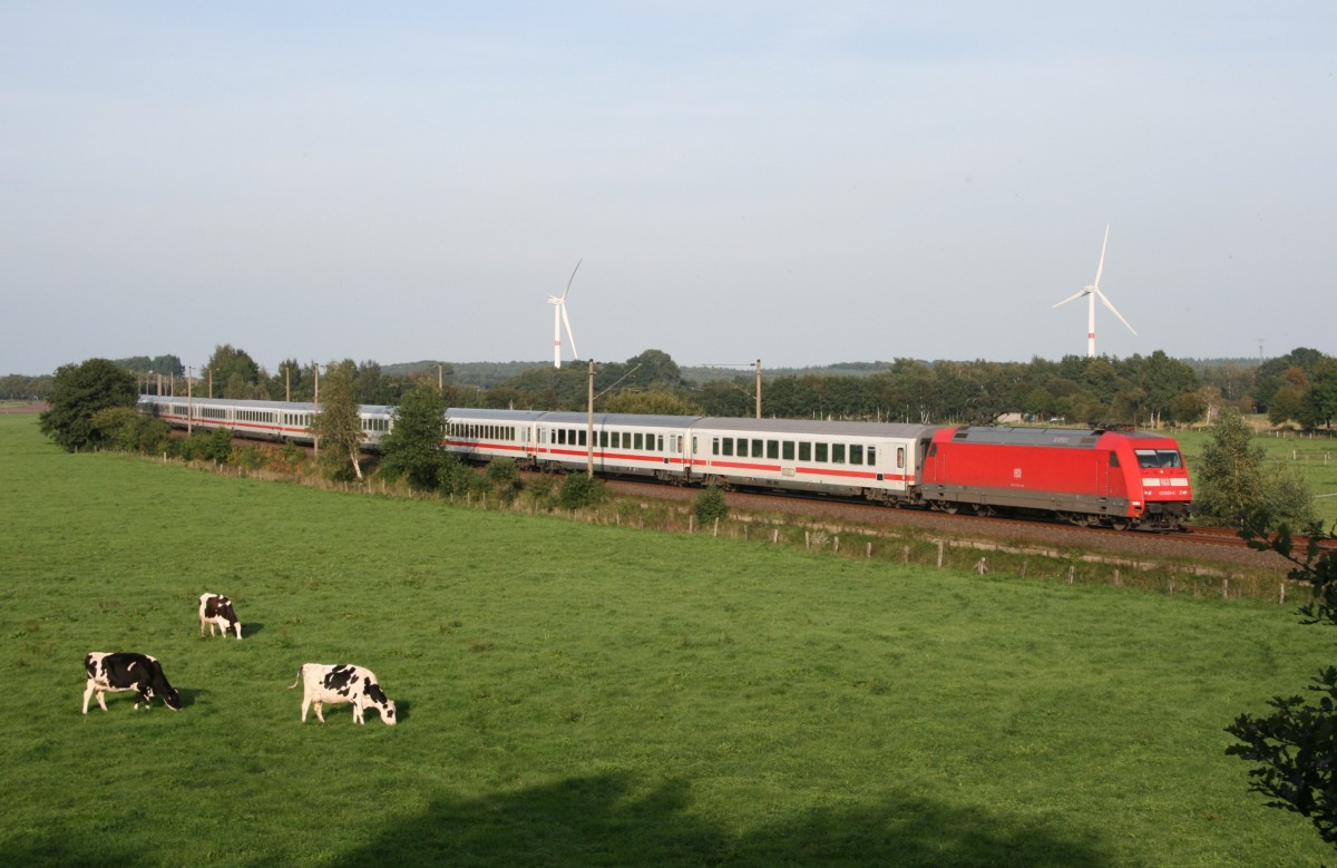 101 009 mit Umleiter-IC 2315 „Deichgraf“ (Westerland–Kln–Frankfurt) am 22.09.2010 zwischen Maschen und Jesteburg