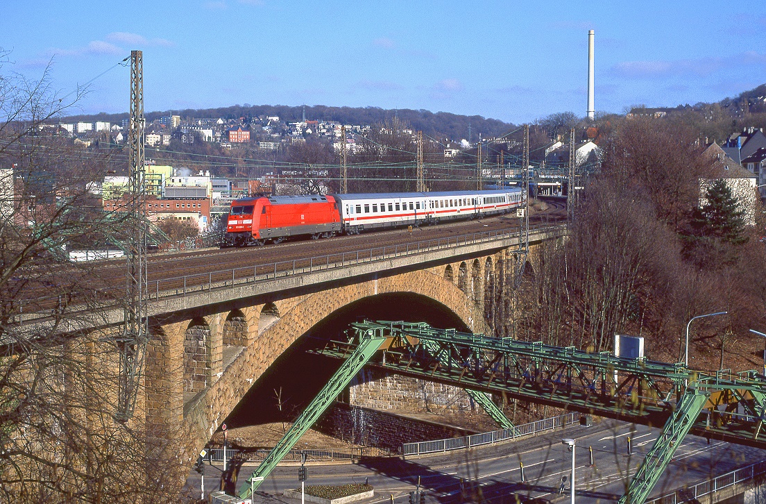 101 009, Wuppertal Sonnborn, 16.02.2003.
