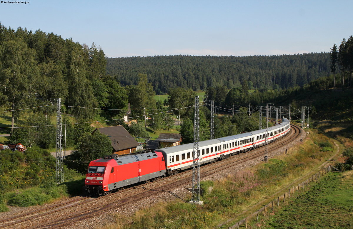 101 012-3 mit dem LPFT 78662 (Immendingen-Offenburg) bei Sommerau 23.8.19