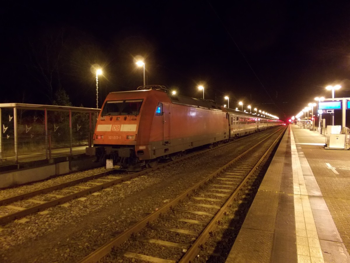 101 013 übernachtete,am 11.Januar 2015,in Binz.