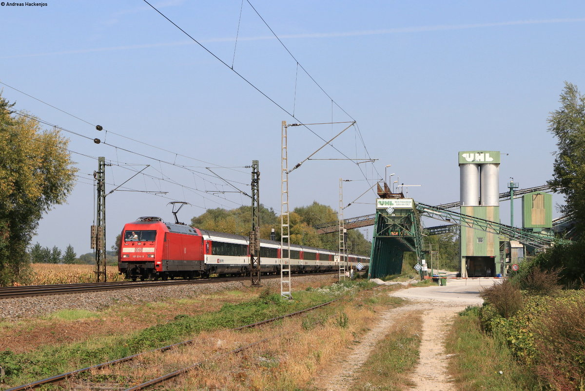 101 014-9 mit dem EC 7 (Hamburg Altona-Interlaken Ost) bei Friesenheim 19.9.20