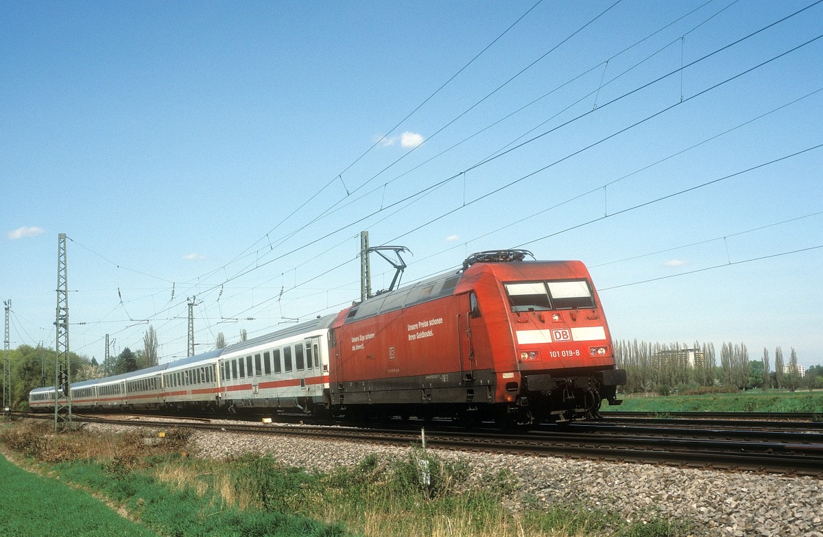 101 019  bei Karlsruhe  09.04.09