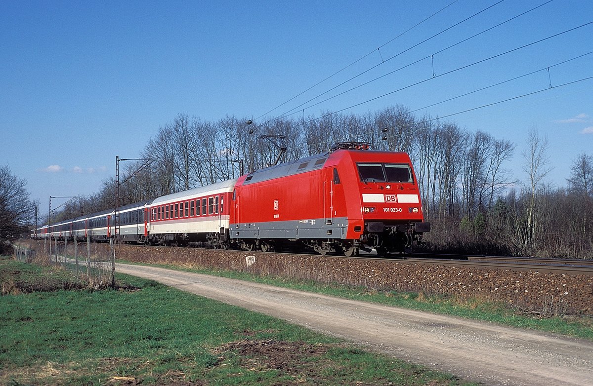 101 023  bei Rastatt  21.03.98