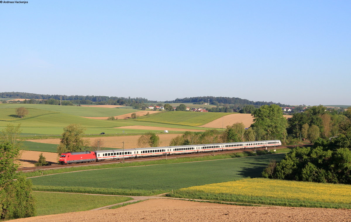 101 031-3 mit dem IC 2197 (Saarbrücken Hbf-Stuttgart Hbf) bei Helmsheim 7.5.20
