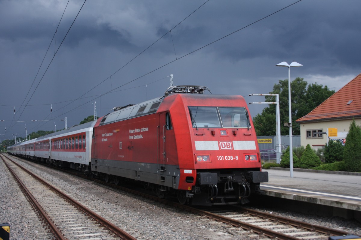 101 038-8 Ostssebad Binz 25.07.2009