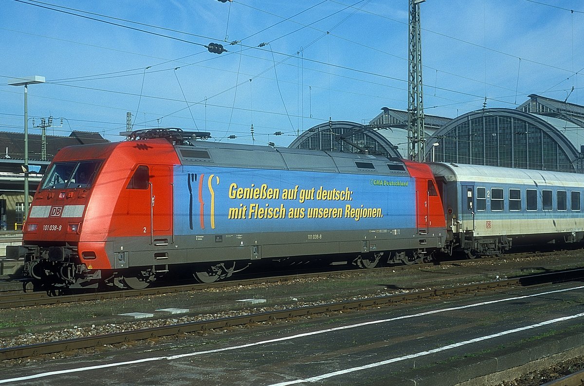 101 038  Karlsruhe Hbf  11.11.01