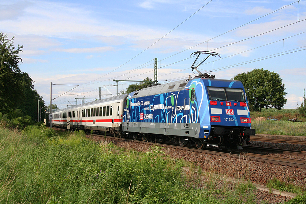 101 042 ࠞEcoPhantࠜ mit IC 2209 (Berlin ࠓ München)