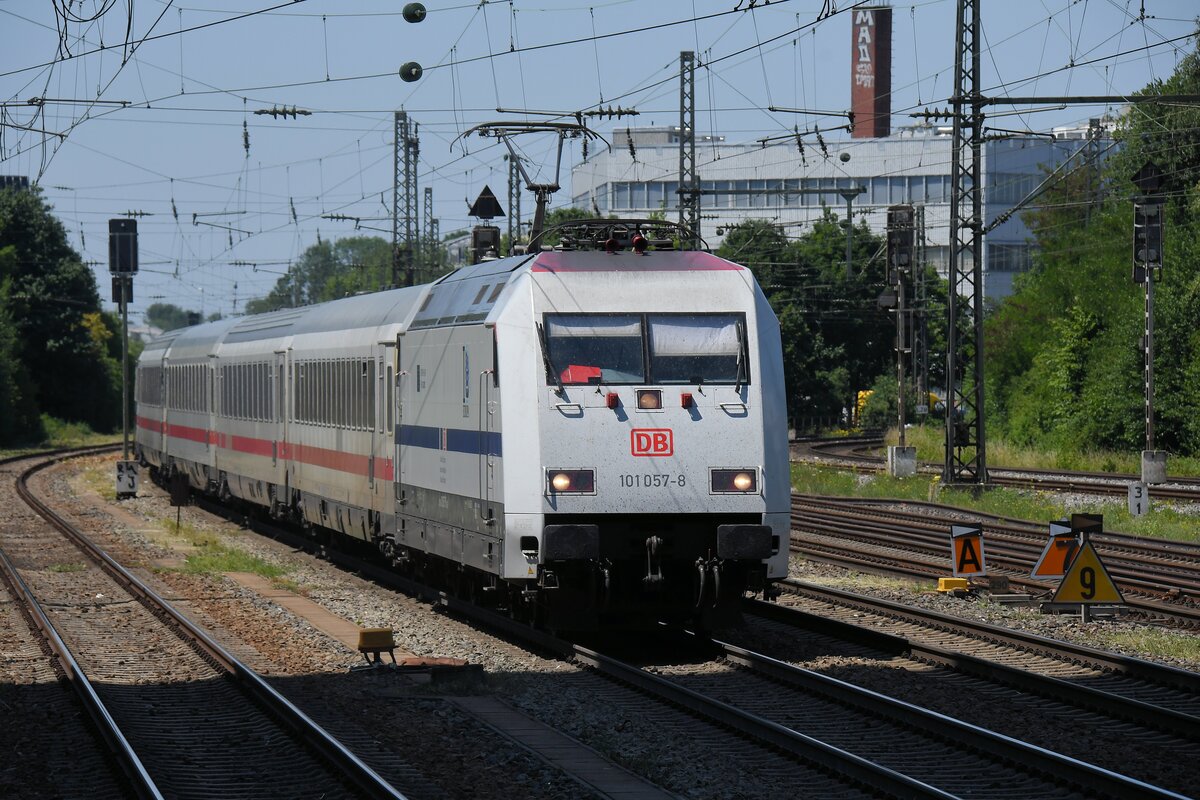 101 057 am 21.06.25 am Münchner Heimeranplatz