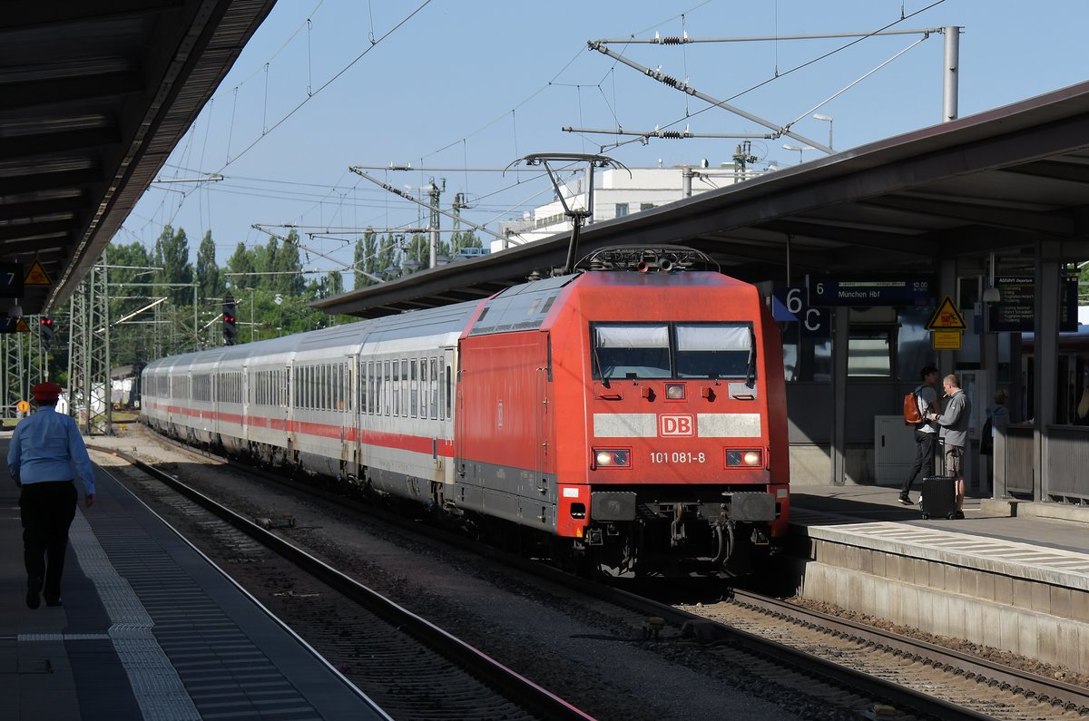 101 081 am 09.06.19 in München Ost