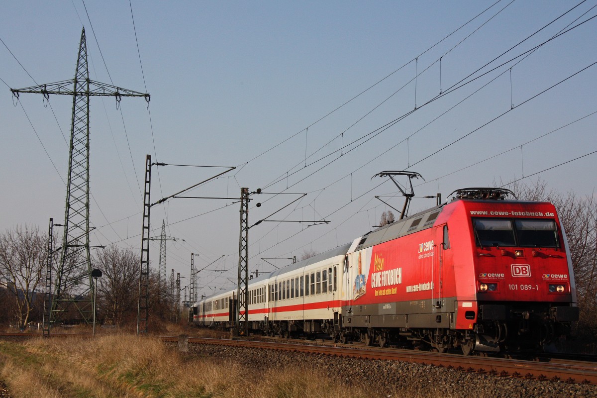 101 089  Cewe  zog am 7.4.13 einen IC durch H�rth-Fischenich.