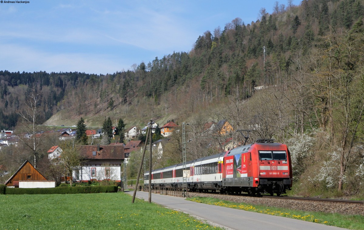 101 092-5  Berina Express  mit dem IC 282 (Zürich HB-Stuttgart Hbf) bei Aistaig 20.4.15