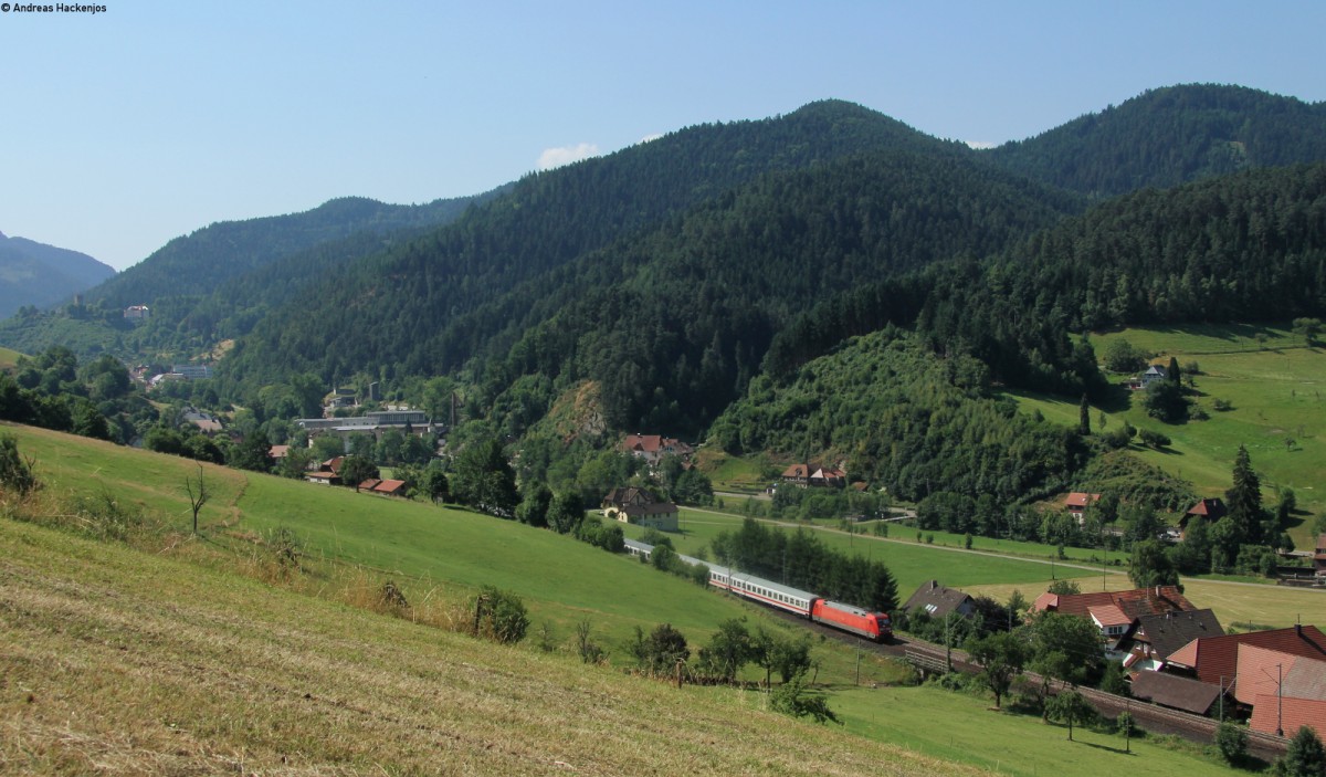 101 099-0 mit dem IC 2006  Bodensee  (Konstanz-Dortmund Hbf) bei Gutach 20.7.13