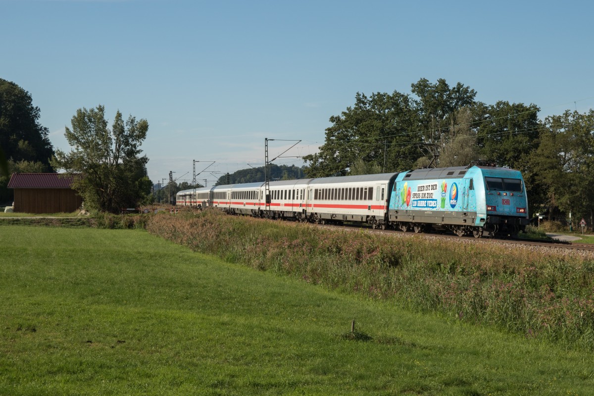 101 102  VEDES  mit einem EC am 24. August 2015 bei Weisham.