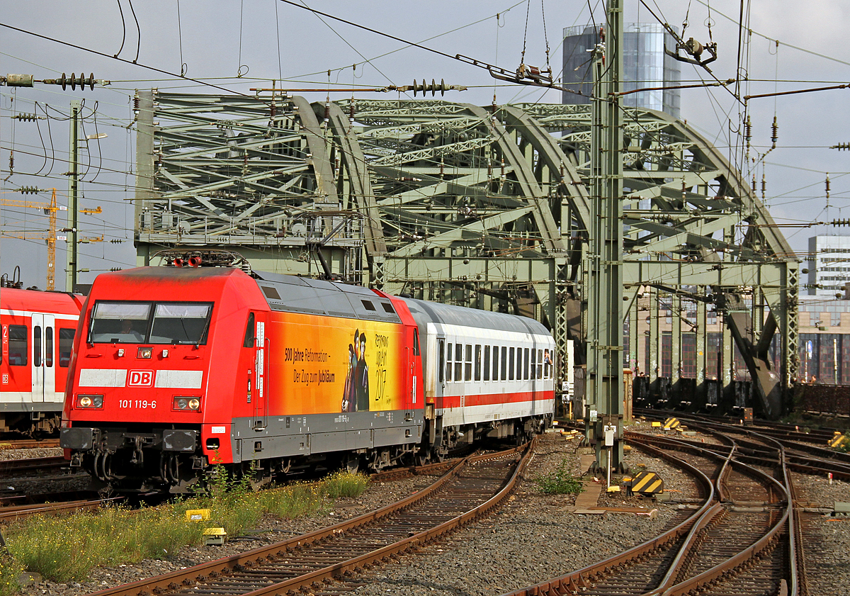 101 119  Luther  in Köln Hbf am 19.09.2017