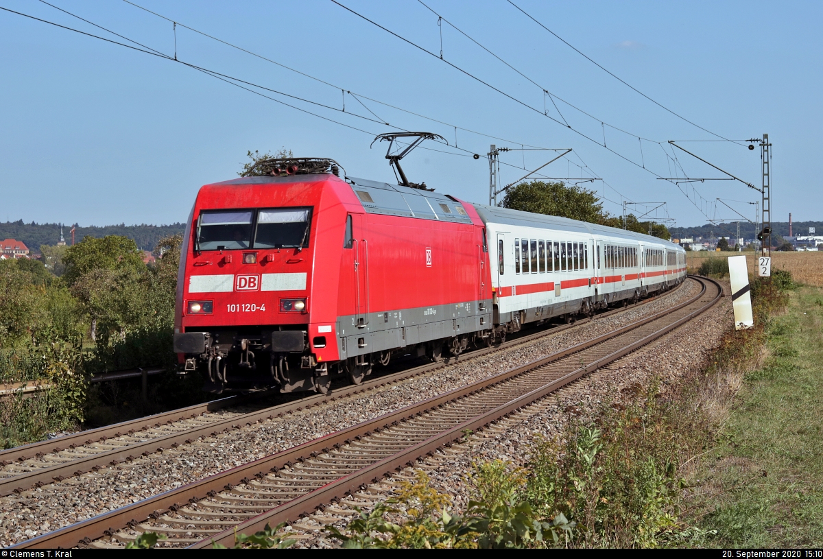 101 120-4 unterwegs bei Metterzimmern (Bietigheim-Bissingen).

🧰 DB Fernverkehr
🚝 IC 1116 (Linie 32) Stuttgart Hbf–Dortmund Hbf [Umleiter] [+5]
🚩 Bahnstrecke Bietigheim-Bissingen–Bruchsal (Westbahn (Württemberg) | KBS 770)
🕓 20.9.2020 | 15:10 Uhr