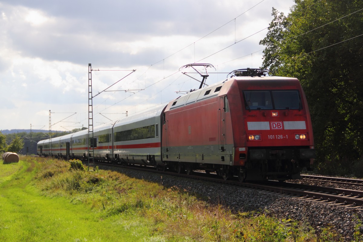 101 126-1 DB bei Staffelstein am 17.09.2013.