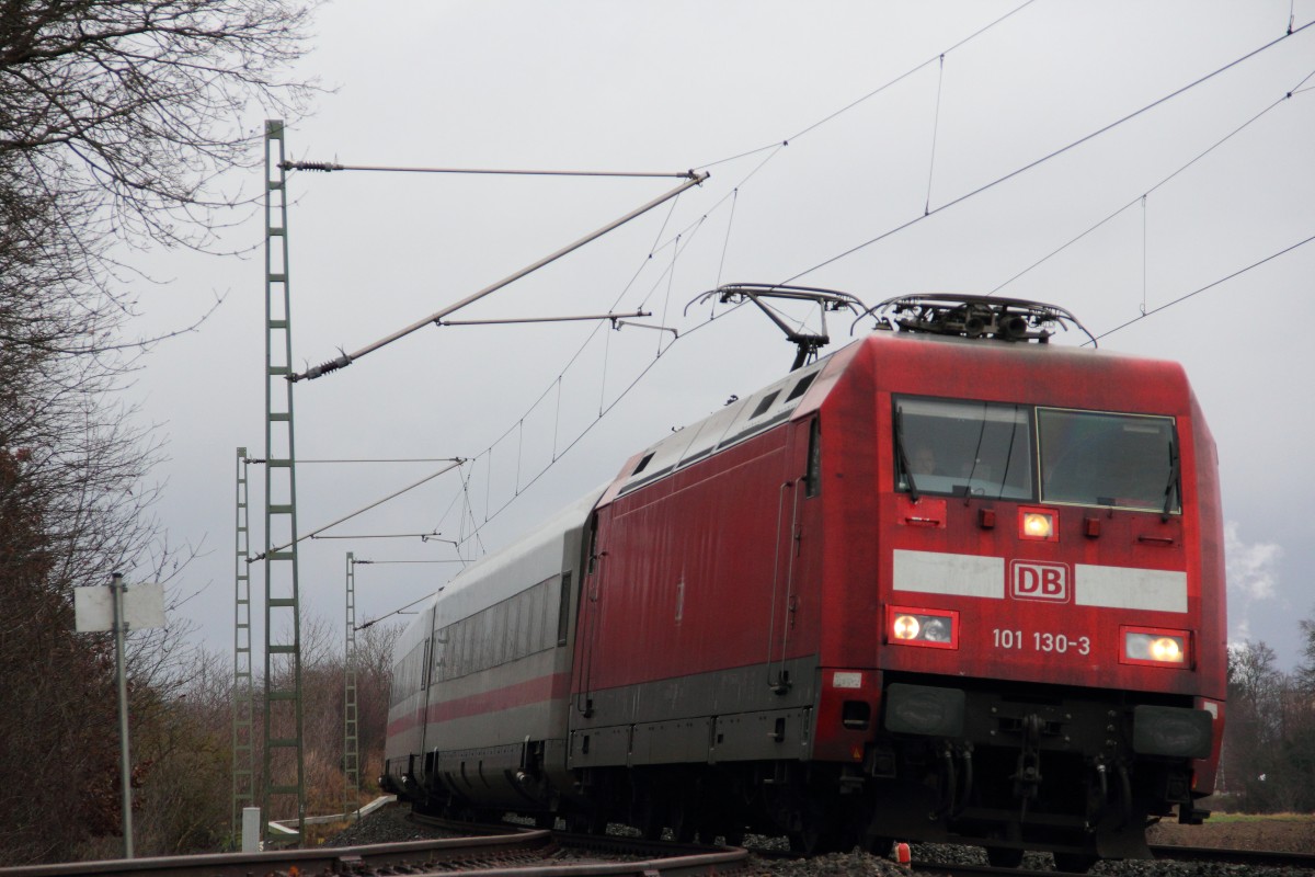 101 130-3 DB bei Redwitz am 21.12.2014.