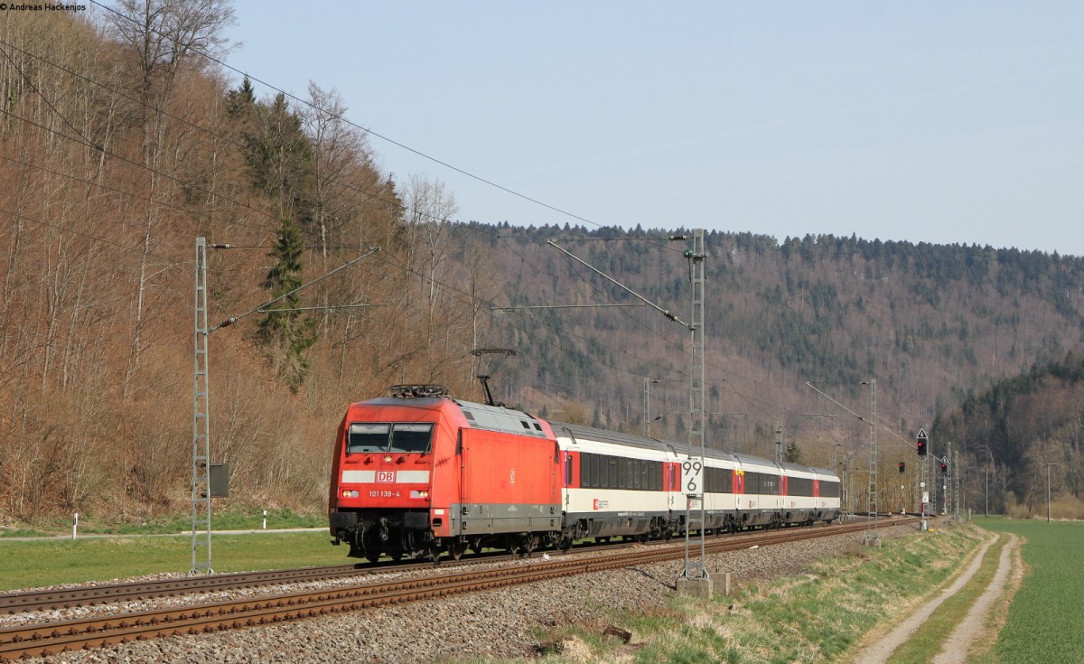 101 139-4 mit dem IC 183 (Stuttgart Hbf-Zürich HB) bei Grünholz 30.3.14