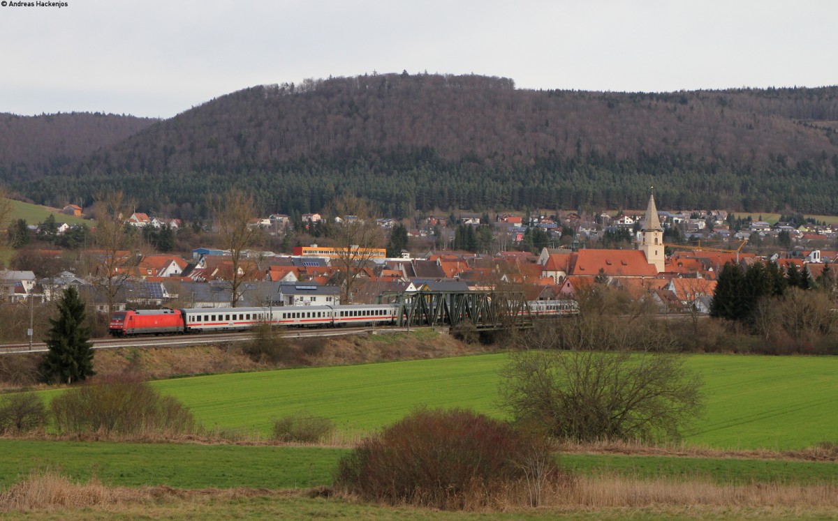 101 145-1 mit dem IC 2370  Schwarzwald  (Konstanz-Hamburg Altona) bei Geisingen 13.12.14