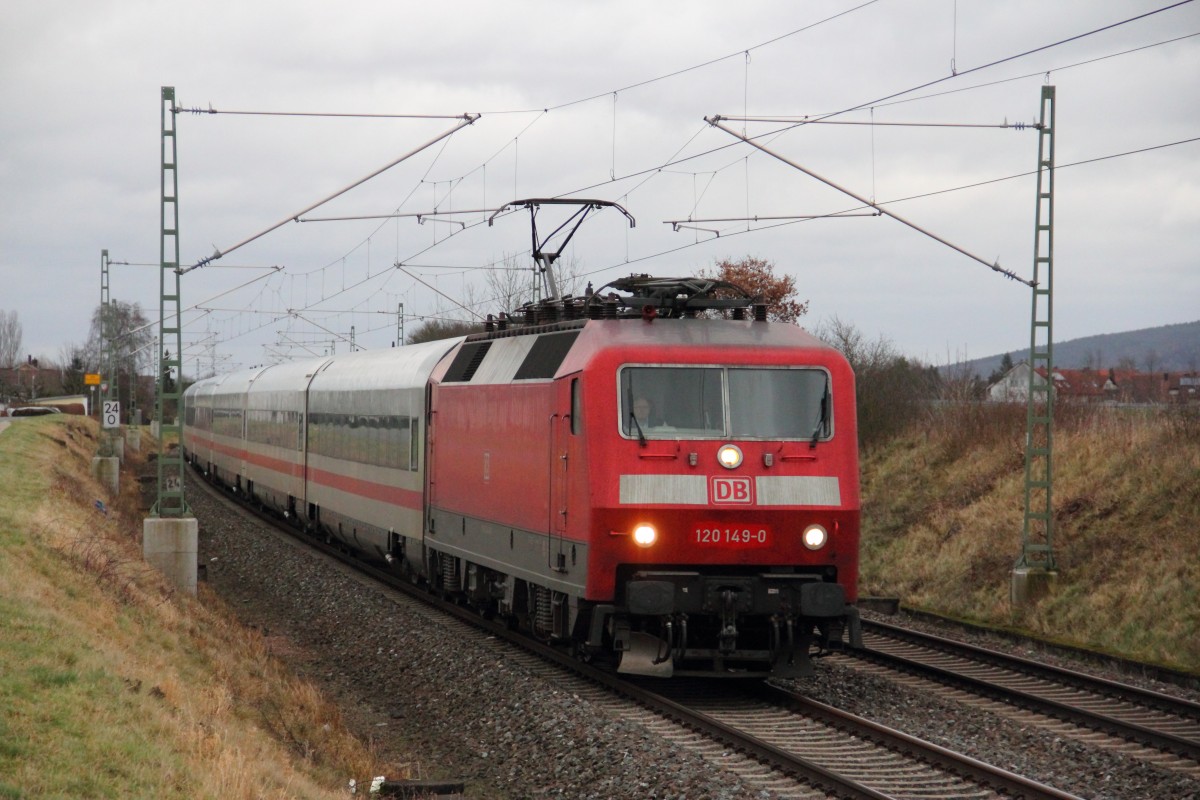 101 149-0 DB bei Staffelstein am 09.01.2015.