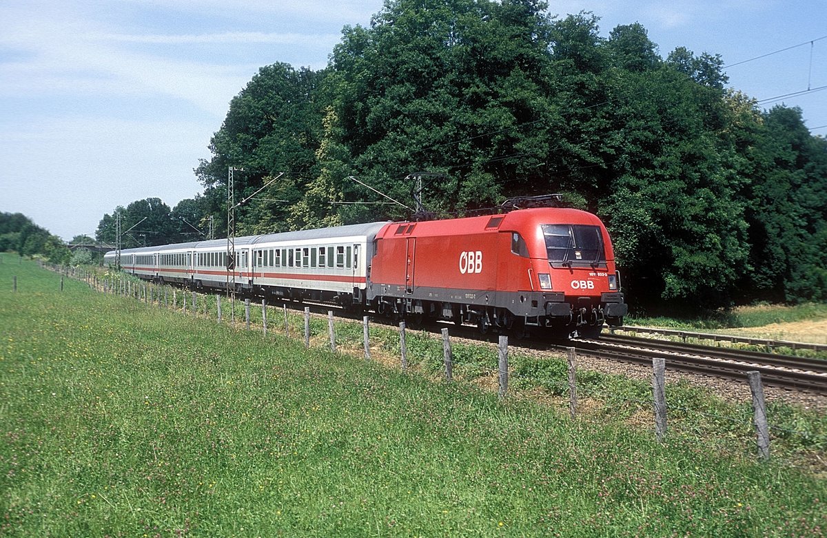 1016 032  bei Großkarolinenfeld  10.07.10