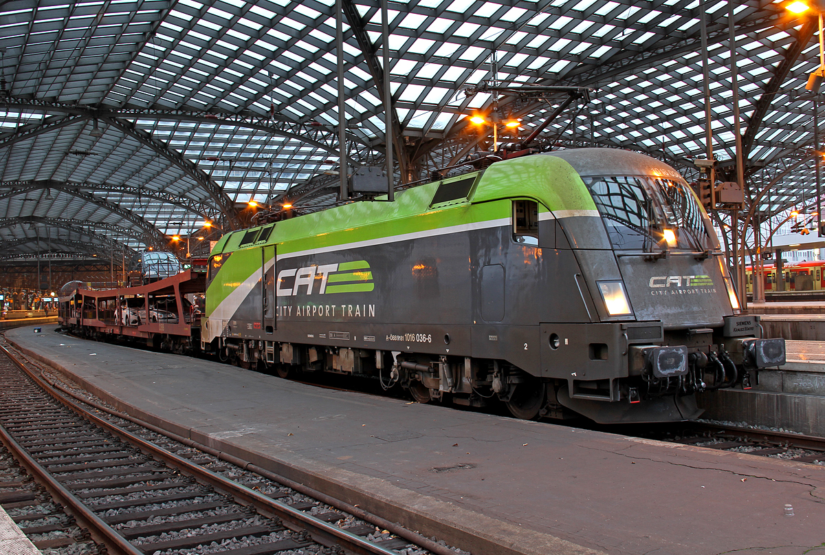1016 036  CAT  am EN420 aus Wien nach D´dorf in Köln Hbf am 02.12.2017