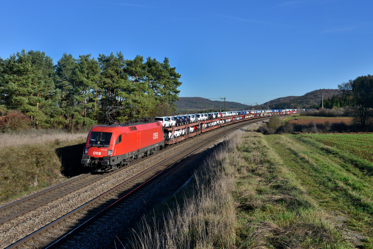 1016 039 mit einem Autozug am 16.11.2015 bei Kerschhofen. 