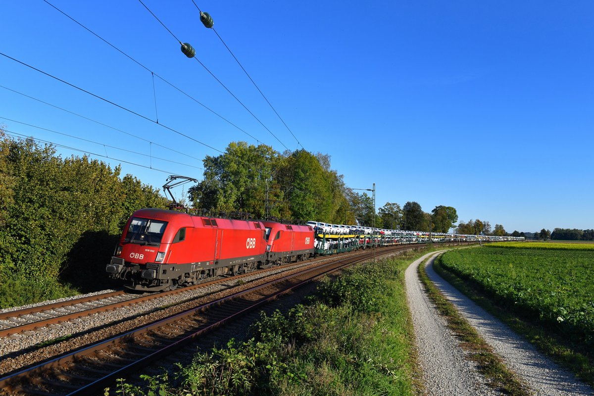 1016 042 + 1116 xxx mit DGS 47162 am 29.08.2018 bei Langenisarhofen. 