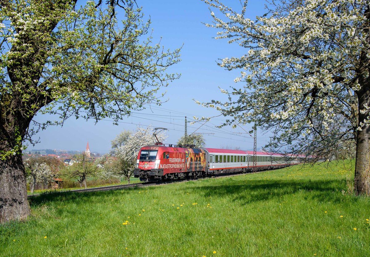 1016 048 Niederösterreichischer Landesfeuerwehverband mit EC 113 auf der fahrt nach Klagenfurt.(Kuchen 9.4.2017).