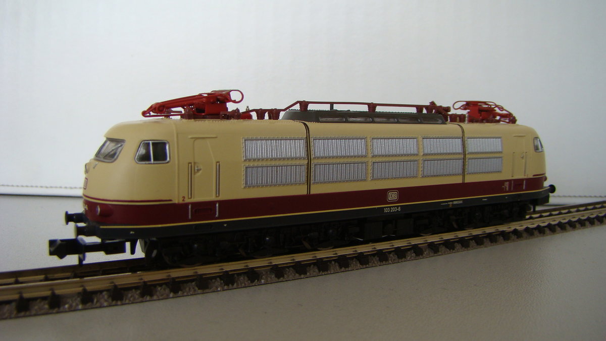 103 203-6 Minitrix Epoche IV bis V