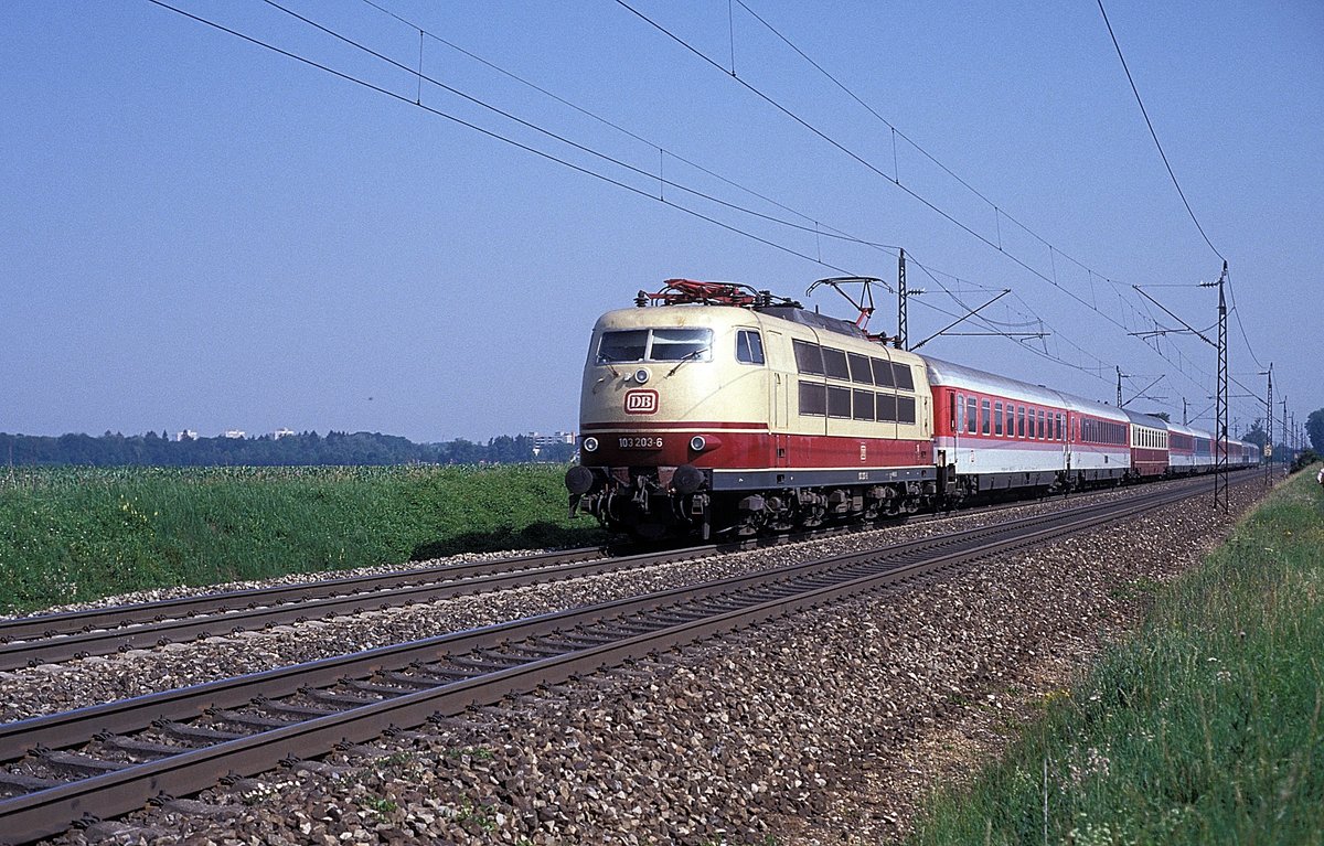 103 203  Augsburg - Hochzoll  30.06.92