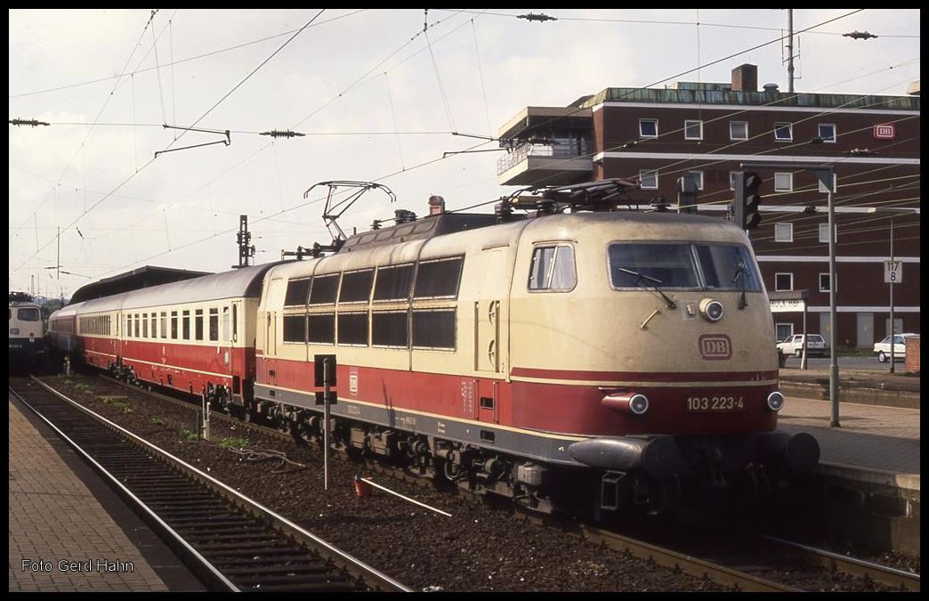 103223 mit IC 739 TEUTOBURGER WALD nach Hamburg am 9.8.1992 um 11.21