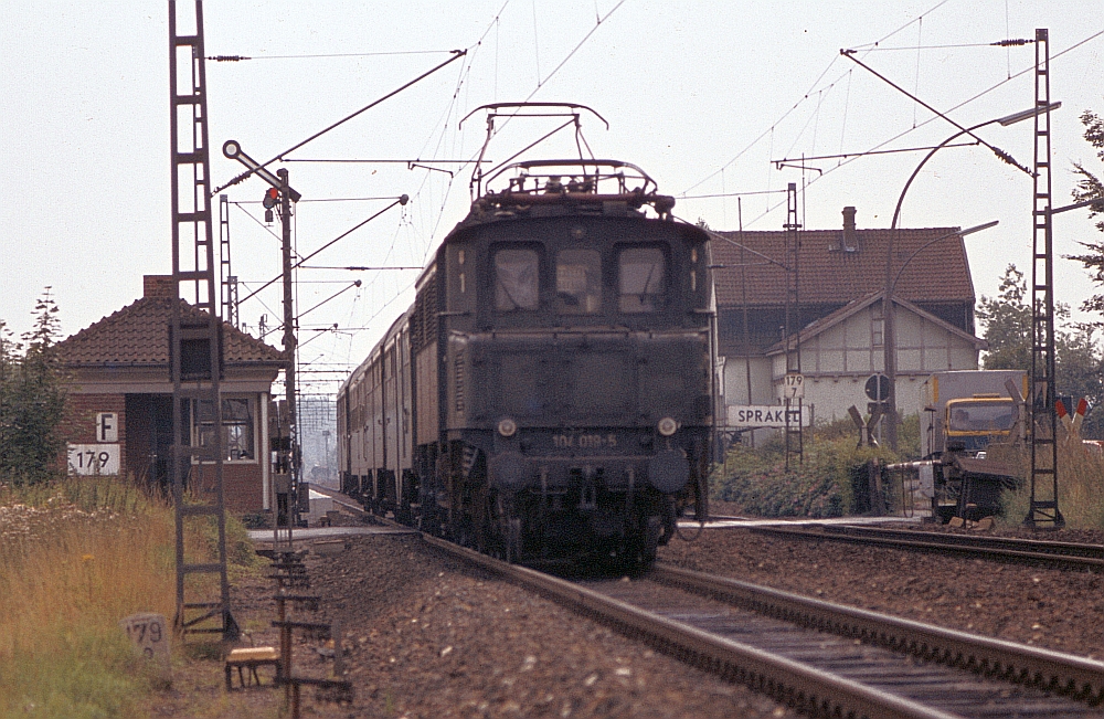 E 04 · Baureihe 104 · DR 204 Fotos - Bahnbilder.de