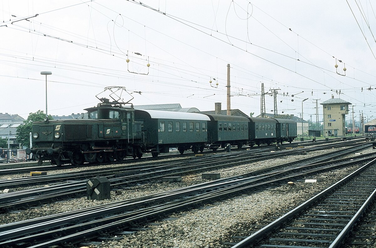 1062.11  Wien - Süd  30.05.80 