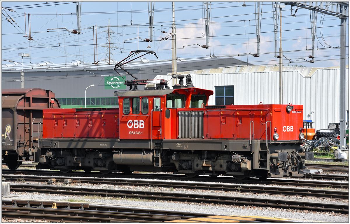 1063 048-1 in Buchs SG (02.09.2016)