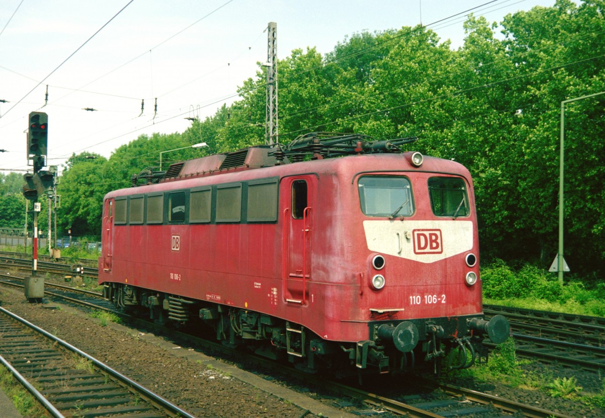 110 106 am 27.06.2001 in Osnabrck Hbf