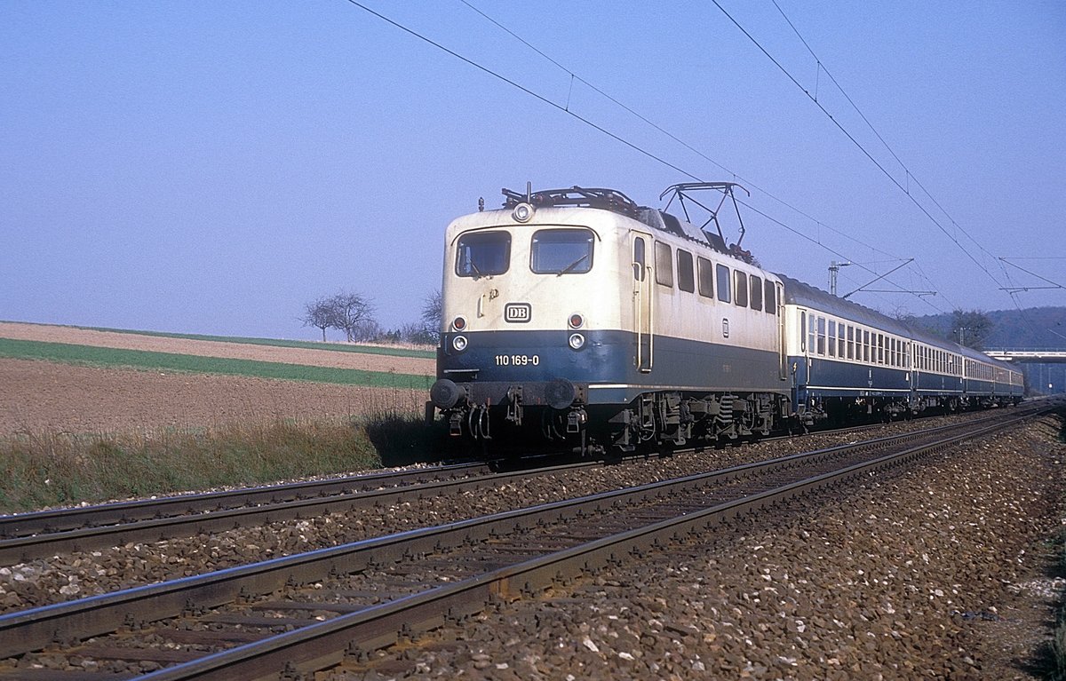 110 169  bei Ensingen  17.03.90