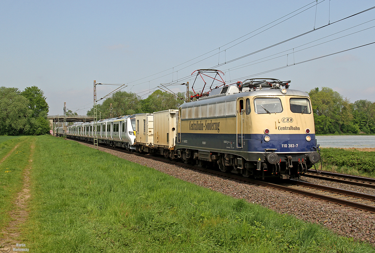 110 383 mit einer Thameslink Überführung in Bornheim am 23.04.2018