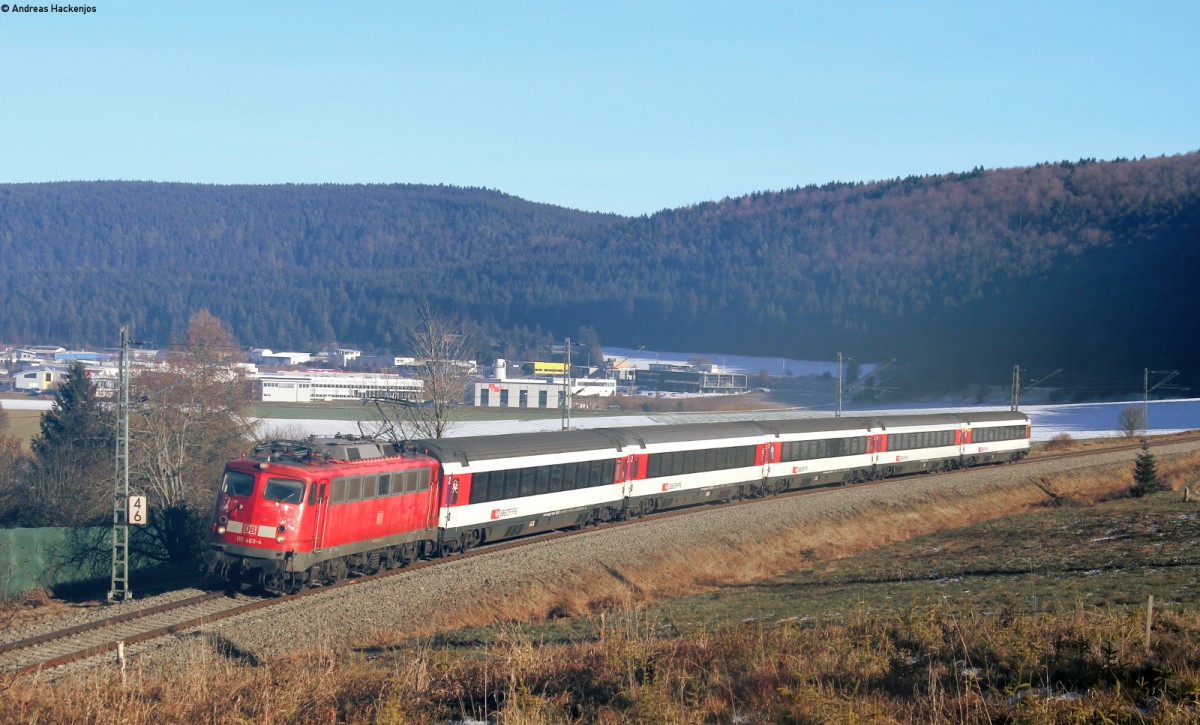 110 469-4 mit dem IC 185 (Stuttgart Hbf-Zürich HB) bei Möhringen 16.12.13
