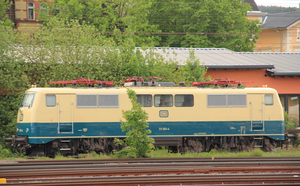 111 001-4 DB in Lichtenfels am 12.05.2014.