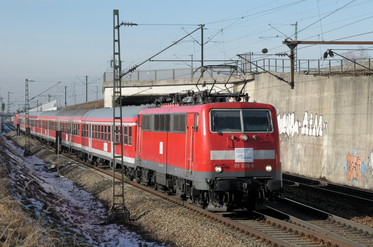 111 036 & 051 am 01.02.14 auf dem Weg nach Salzburg bei München-Trudering