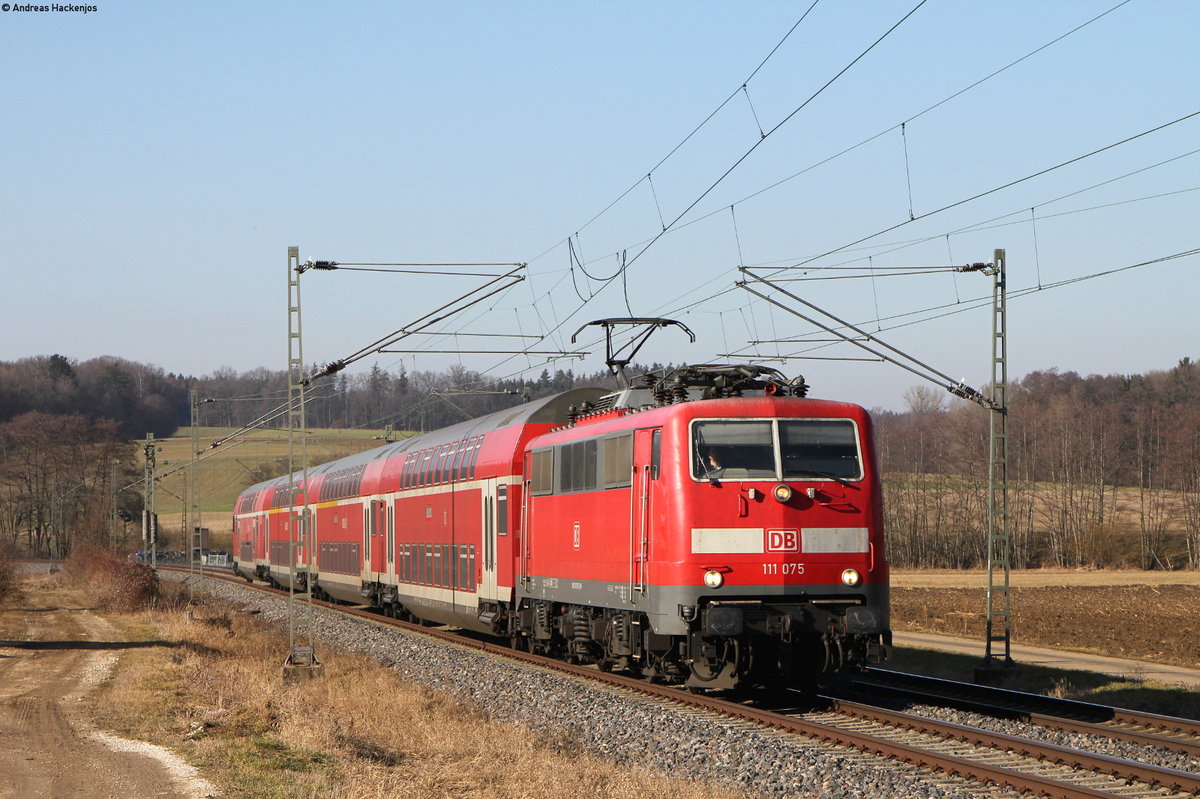 111 075-8 mit dem RE 19425 (Stuttgart Hbf-Aalen Hbf) bei Essingen 14.2.17