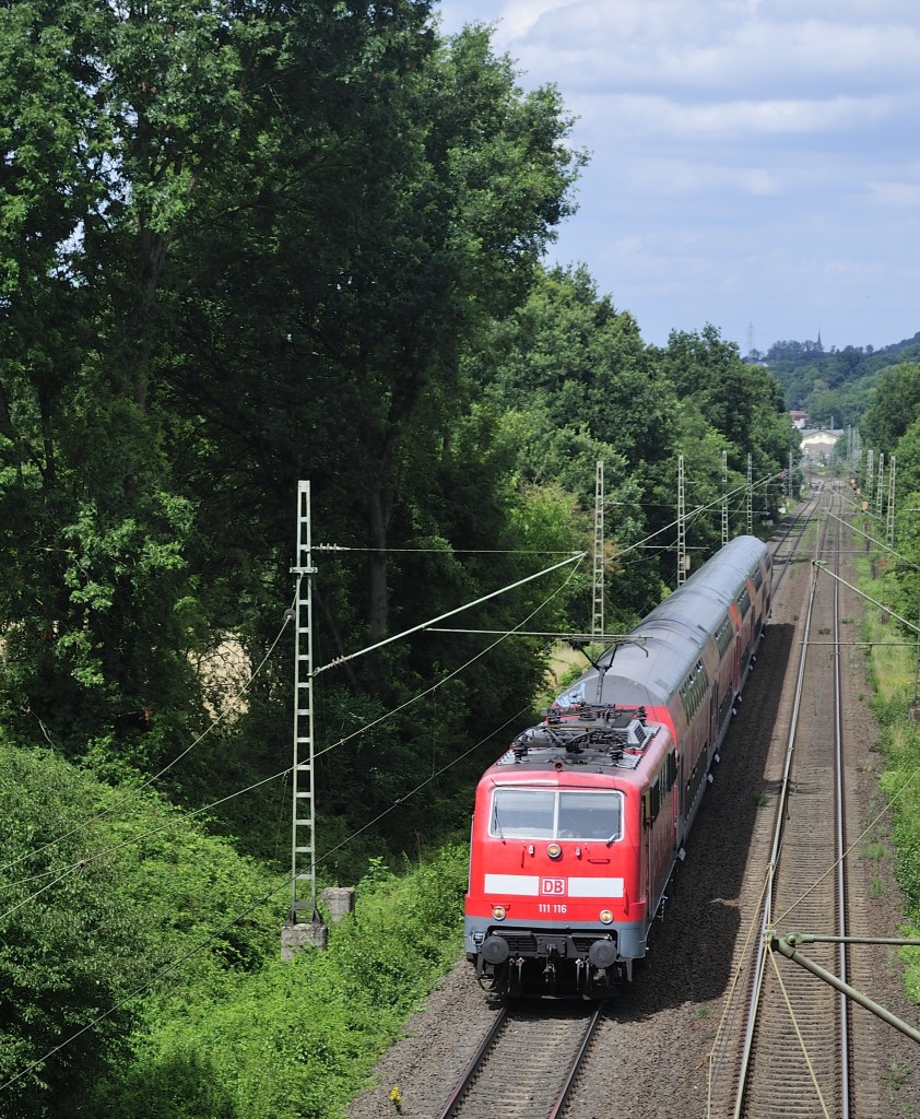 111 116 mit den RE4 Wupper Express am 22.7.2015 bei Herzogenrath Km 15,0 auf der KBS 485 in Richtung Aachen unterwegs