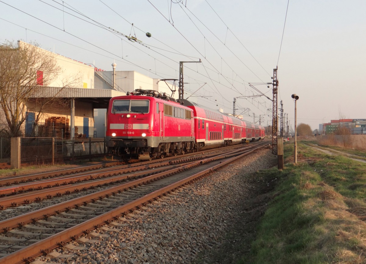 111 159-0 zusehen am 08.04.15 in Gersthofen.