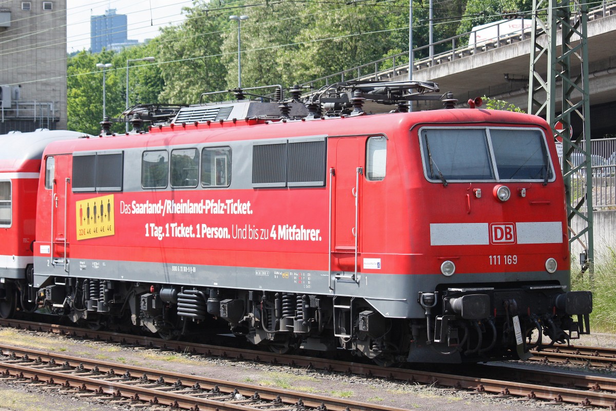 111 169 am 8.6.13 abgestellt in Koblenz Hbf.