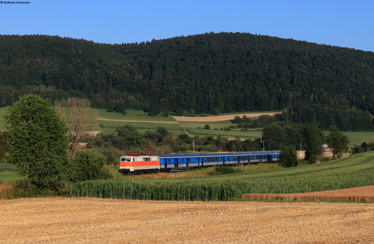111 185-5 mit dem SVG 31305 (Radolfzell - Stuttgart Hbf) bei Rietheim 24.7.22