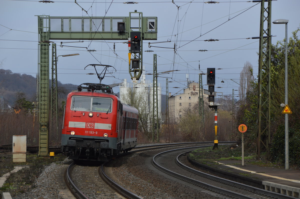 111 193-9 in Oberlahnstein

Aufnahme Datum: März 2019

Aufnahme Ort: Oberlahnstein